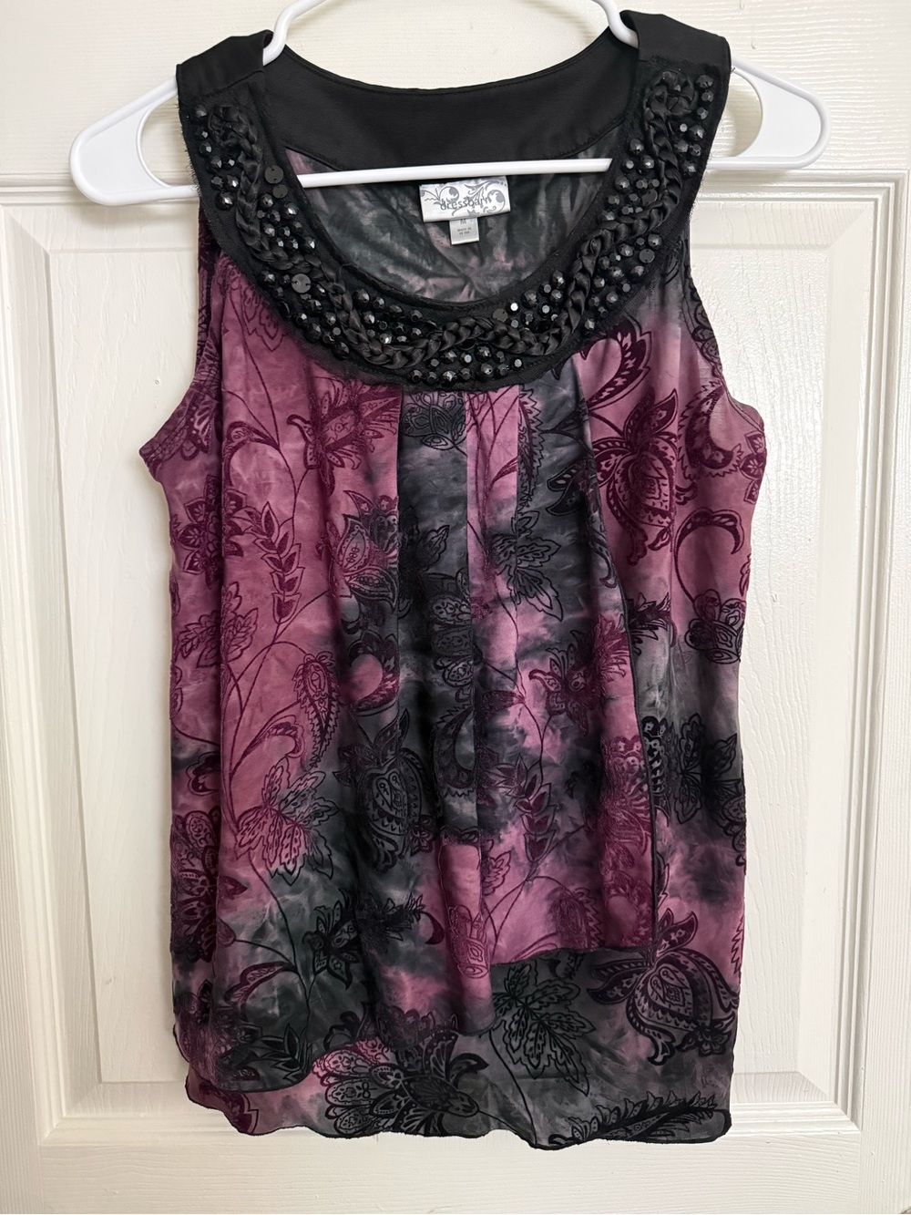 Dressbarn Y2K Beaded Collar Sleeveless Blouse - Purple/Black